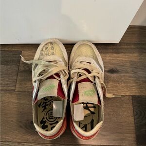 Nike Air Max 1 Kiss of Death Sz 5 Brand new Condition.